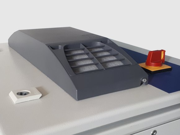 Caixa de Manutenção Remota: Hardware no estado da técnica