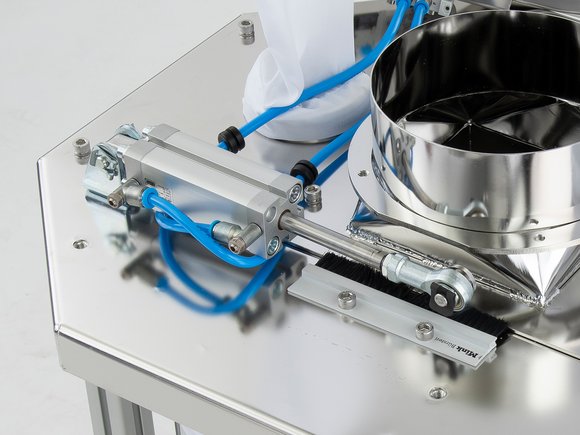GRAVIFLOW: Optimal filling