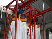 Storage: Big bag discharge stations
